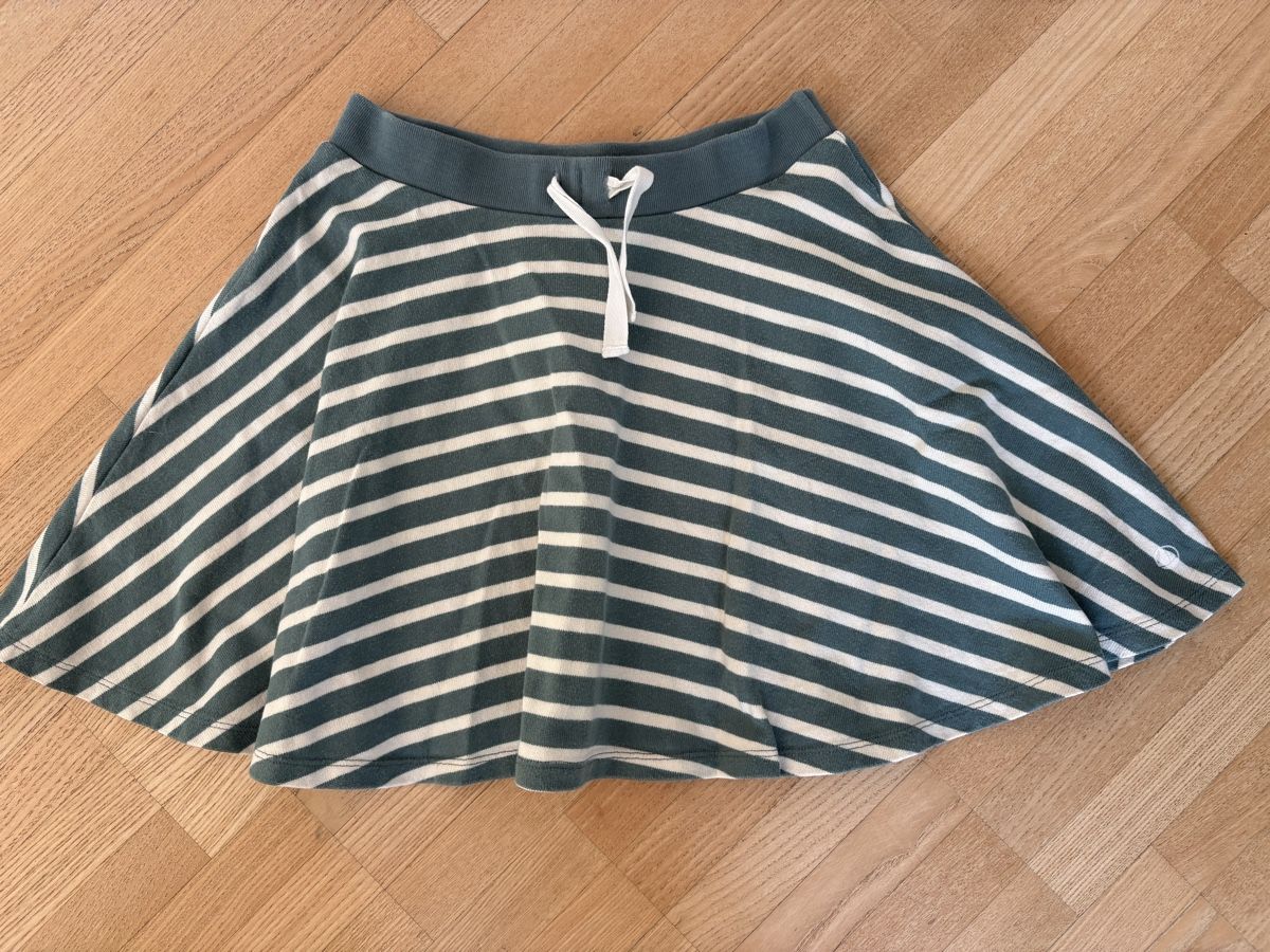 Petit Bateau Vestiti & Gonne: Mädchen Rock Petit Bateau Grösse 140 – Usato da Zürich venduto da mad_lwl6