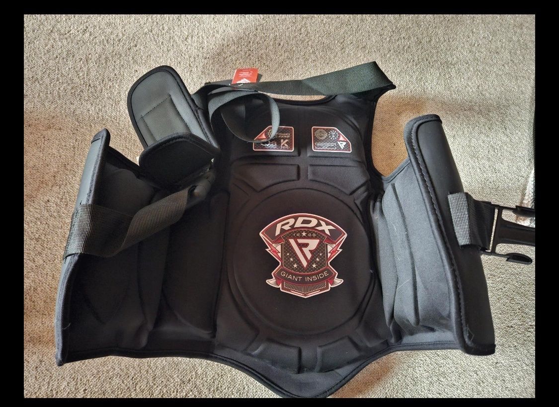 Protezioni & Imbottiture: RDX T-4 Body Protector Vest – Nuovo (secondo la descrizione) da Avenches venduto da Pav_bohdana 2