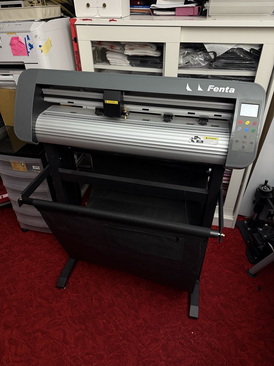 Alle Maschinen: FENTA SL740 Schneideplotter – Gebraucht aus Kilchberg ZH von lilinha_artes