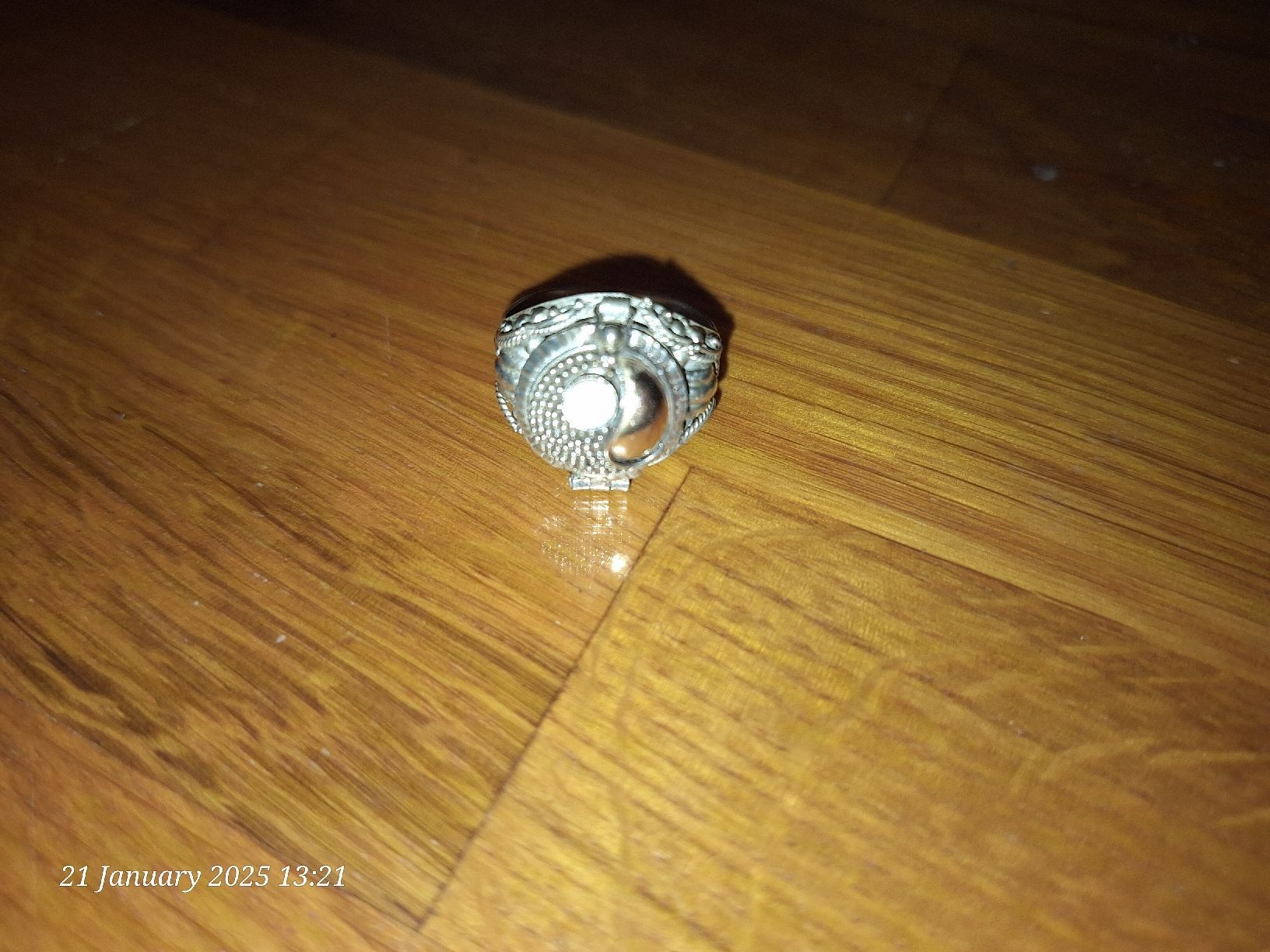 Ringe: Unique Silver Yin Yang Secret Compartment Ring – Neu (gemäss Beschreibung) aus Marin-Epagnier von Natasa82 2