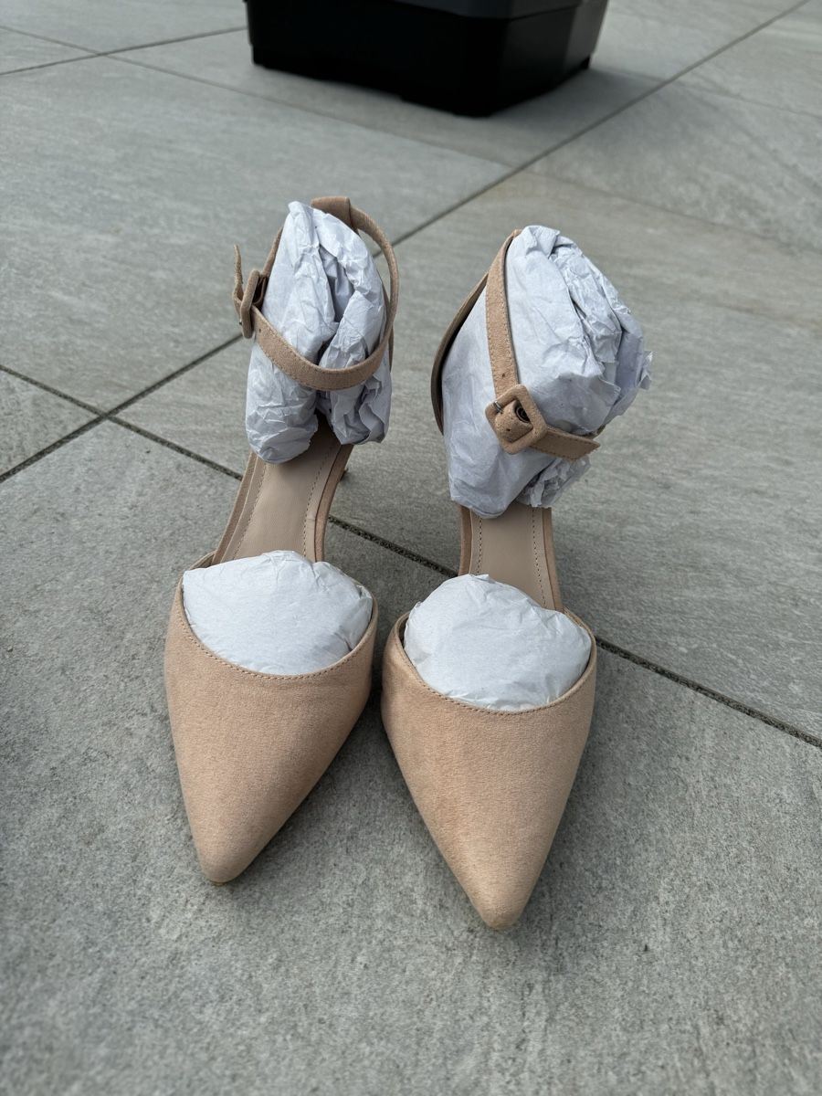 Mango Damenschuhe: Escarpins Mango beige – Gebraucht aus Gland von cam_5z9v
