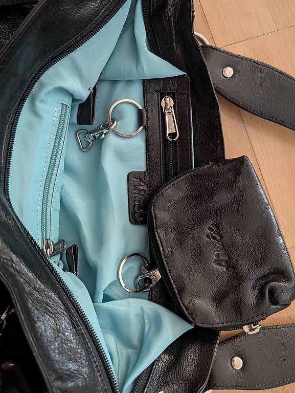 Borse da donna: Aimée Handtasche, Leder schwarz – Usato da Tobel venduto da Streetfroggy 3