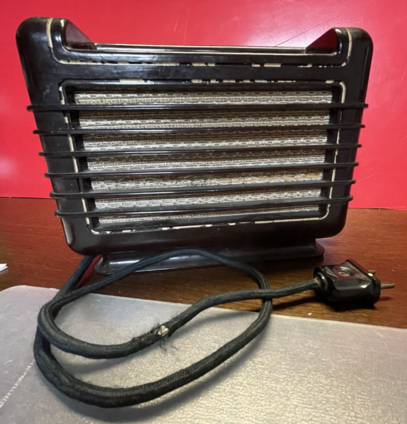 Radios: Radio Médiator / 1946–1949 – Gebraucht aus Martigny von Numis-World 1