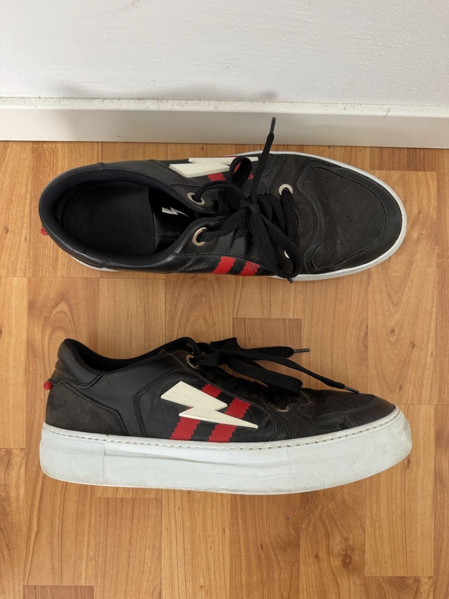 Scarpe da uomo: Neil Barrett Sneaker Schwarz/Rot 44 – Usato da Zürich venduto da pa.ul 2