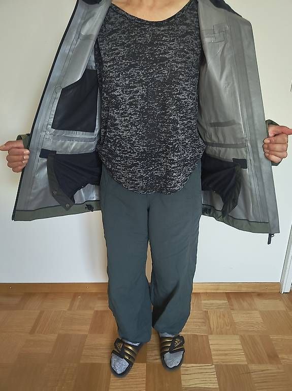 Vestes: Skijacke S Peak Performance Gravity  – Neuf avec emballage d'origine à Birr par miminus2 8