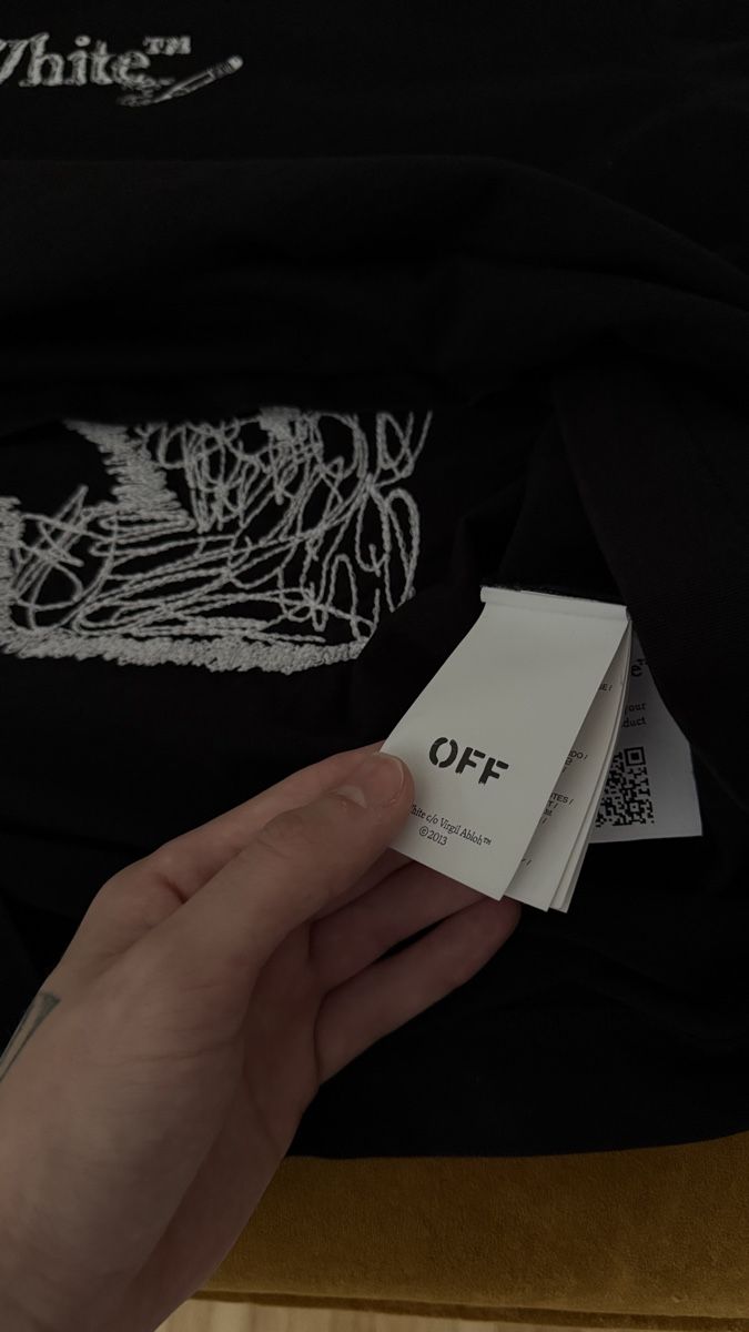 Off-White T-shirts: Off White, T-Shirt – Neuf (Voir description) à Zufikon par why_v729 4