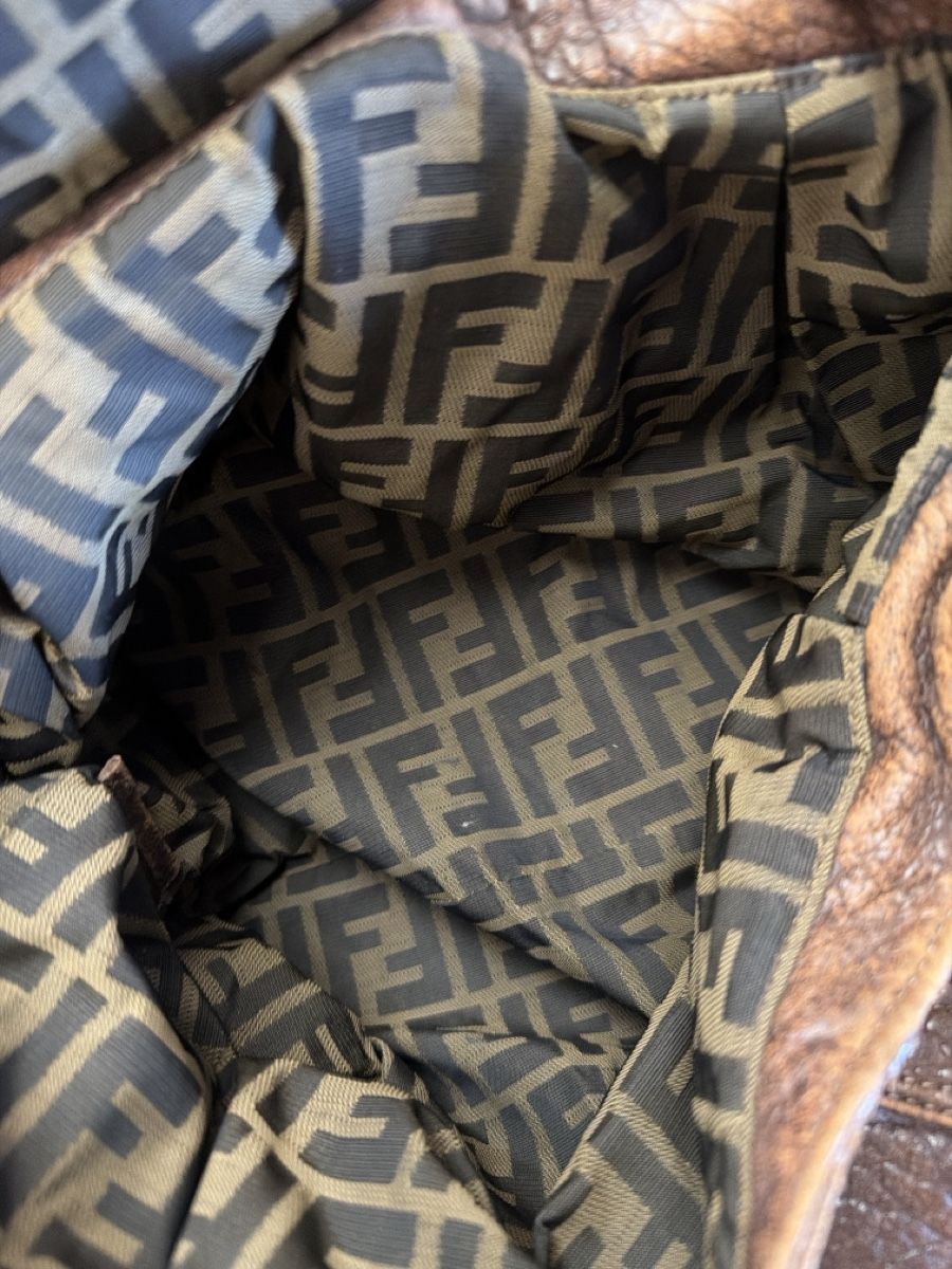 Fendi Taschen für Damen: Iconic Y2K Fendi Spy Bag – Gebraucht aus Stallikon von RTagel 4