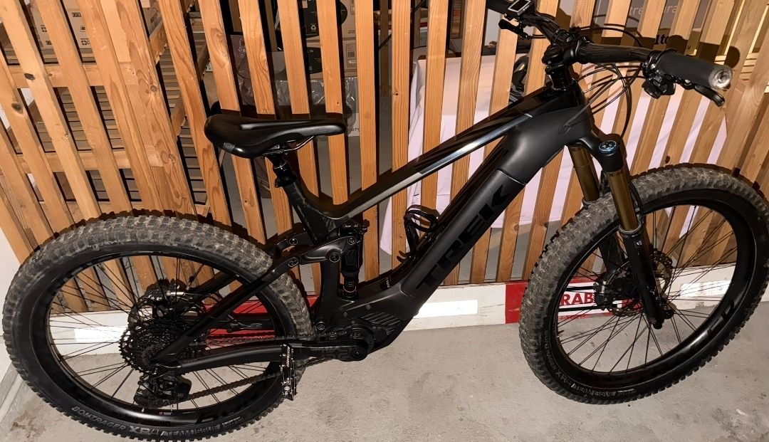 Trek Velos: Trek E-MTB Bosch Fully 25 km/h – Gebraucht aus Schliern b. Köniz von vac_l86y