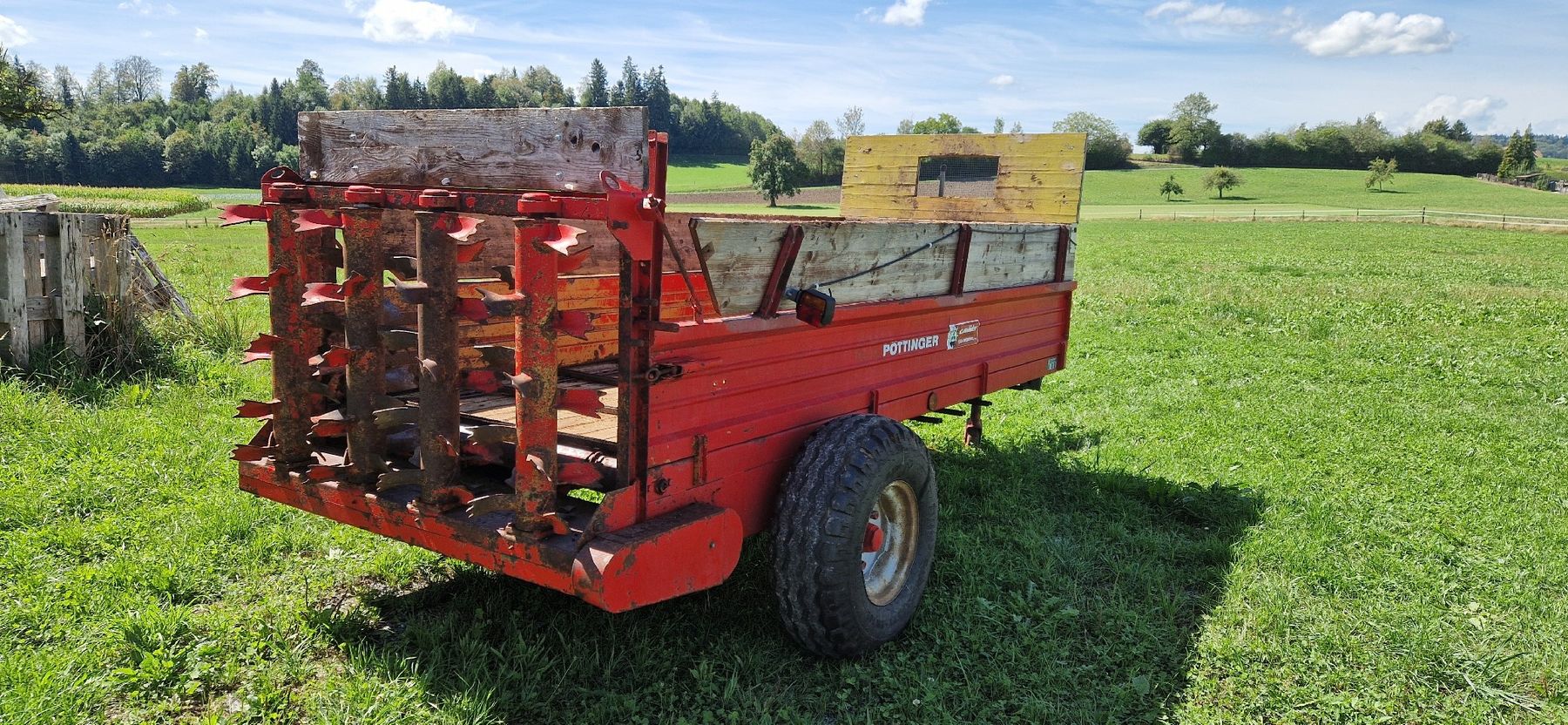 Pöttinger Spandiconcime: Mistzetter – Usato da Grüningen venduto da Deutzer85 3