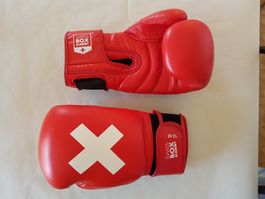 Boxhandschuhe rot SBA SWISS 12 OZ. NEU inkl. Tasche, Bandage