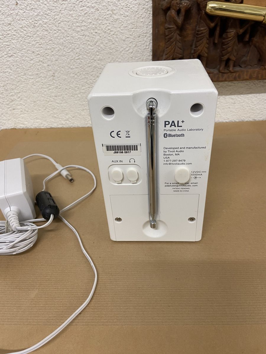 Radio: Tivoli Audio PAL+ Bluetooth Radio – Usato da Dietikon venduto da brocki-eyra 2