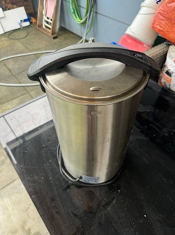 Heizgeräte: Chaudière de vin chaud – Gebraucht aus Collombey von hen_22zg