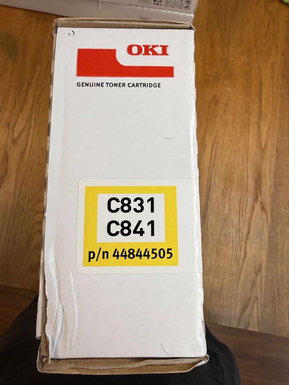 Oki Cartucce per stampanti & toner: Oki Toner Yellow p/n 44844505 C831/C841 – Nuovo e nell'imballaggio originale da Wil SG venduto da gianon 1