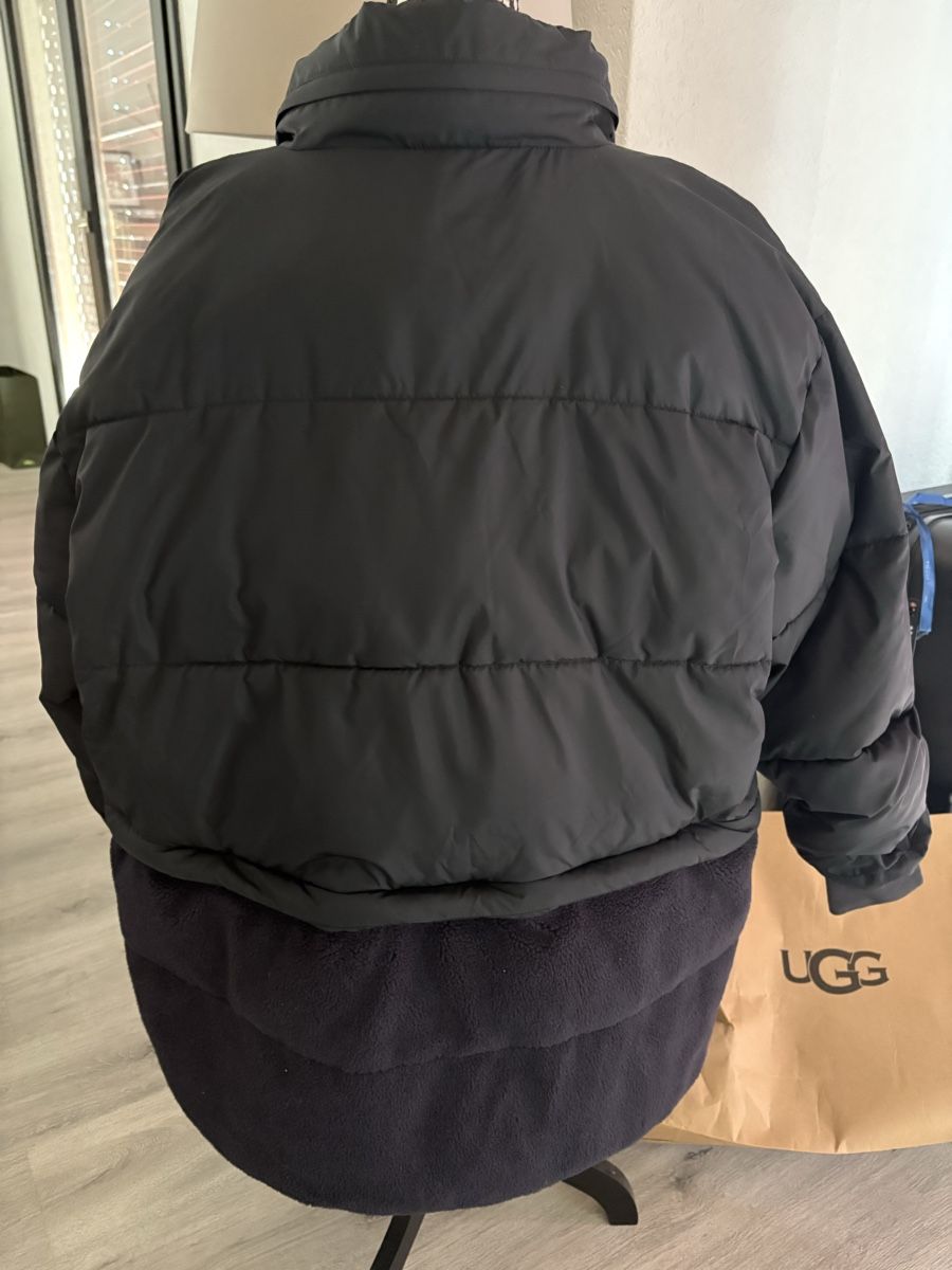 Ugg Giacche: VESTE UGG 2 en 1  ORIGINAL – Nuovo (secondo la descrizione) da Corin de la crête venduto da Charnel49 1