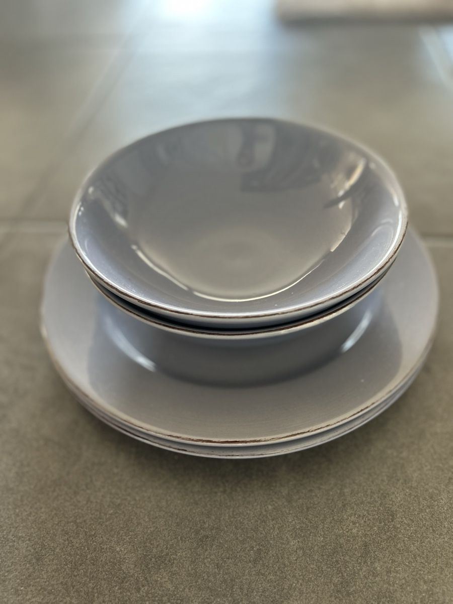 Set di piatti: Geschirr-Set lila – Usato da Wohlen b. Bern venduto da Beppe99 2
