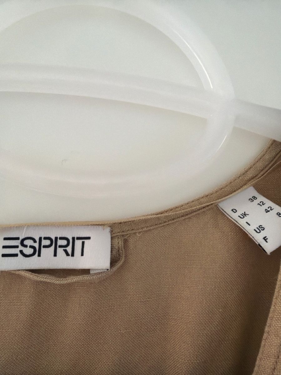 Esprit Robes: Kleid Esprit beige Grösse 38 mit Schärpe kurzarm – Neuf (Voir description) à Muhen par Rote-Zora01 3