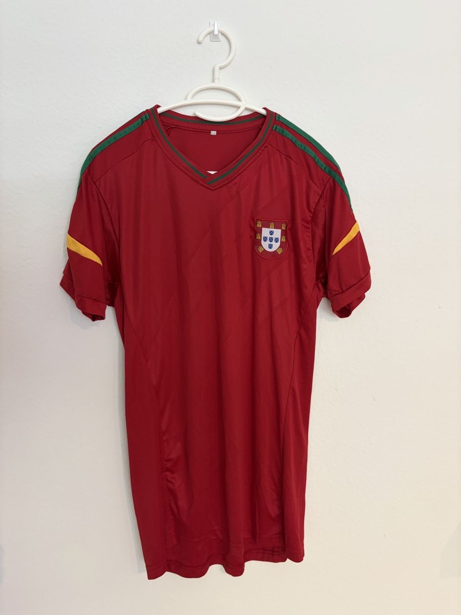 Maillots de corps & Pantalons: Portugal (L) – D'occasion à Basel par Ringolero