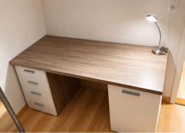 Bureau moderne blanc/bois 145 x 60 cm avec rangements