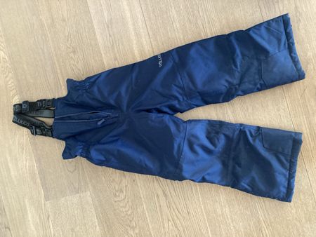 Trollkids Kinder Skihose Grösse 128 dunkelblau mit Latz