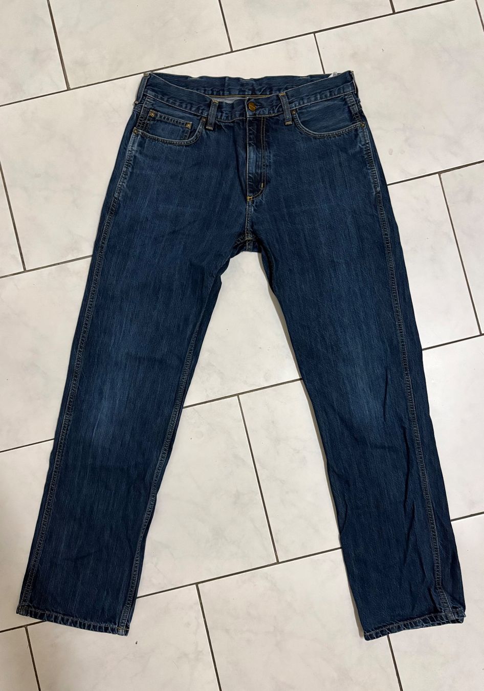 Carhartt Jeans: Charhartt Jeans Hose – Usato da Basel venduto da tif_m2h6