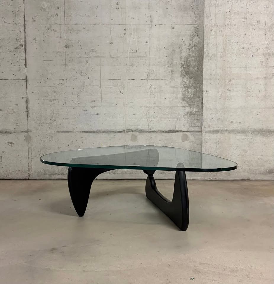 Tische: coffee table . isamu noguchi . herman miller – Gebraucht aus Allschwil von rotocker 1