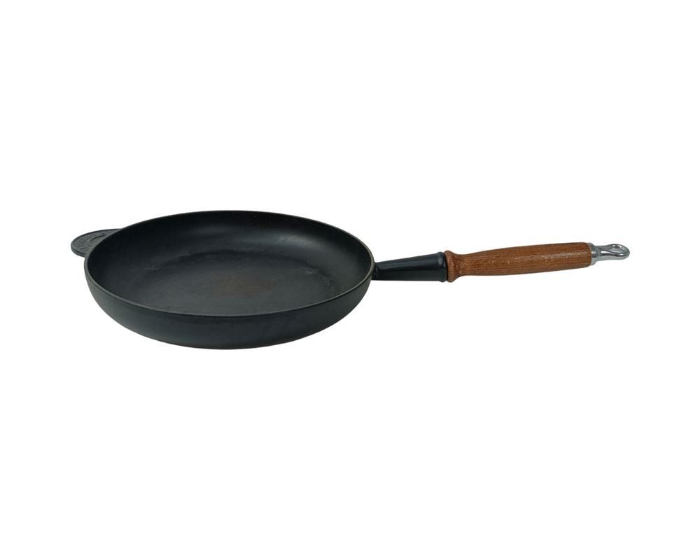 Le Creuset Pfannen: LE CREUSET Gusseisenpfanne – Gebraucht aus Luzern von Restwert_Luzern 3
