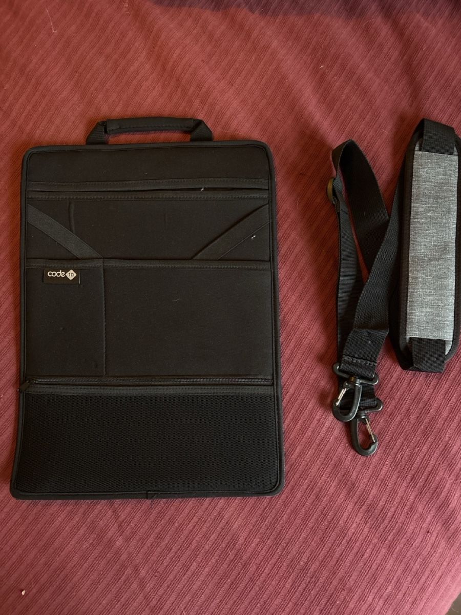 Rucksäcke: Sac à dos CODE10 modulable avec accessoires  – Gebraucht aus Hauterive NE von LouRu 2