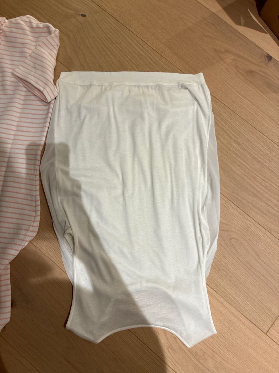 Hugo Boss Lotti di vestiti: Sommerliches Set von Boss in S – Usato da Uitikon Waldegg venduto da sarab6928 3