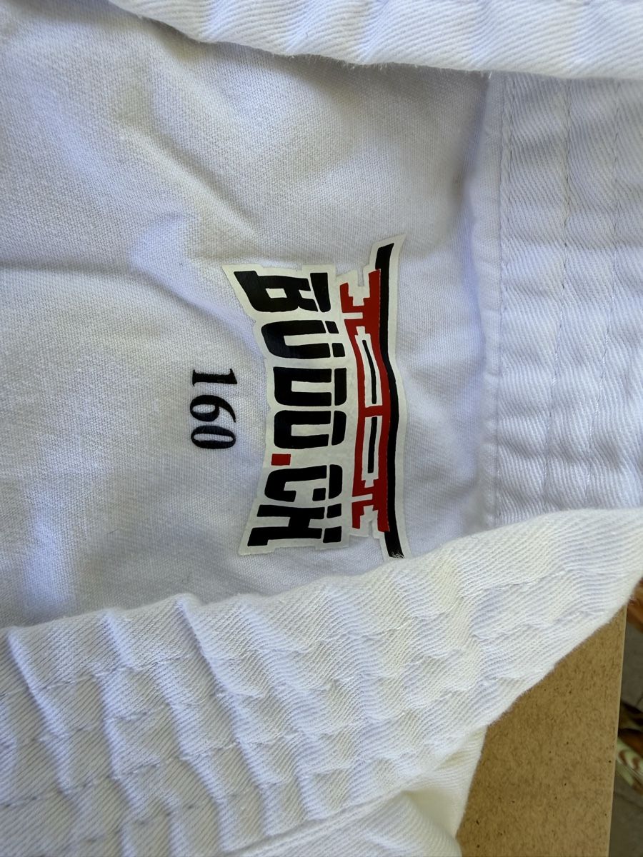 : Karate Uniform  – Nuovo (secondo la descrizione) da Ebikon venduto da V_to_VRadivojevic 1