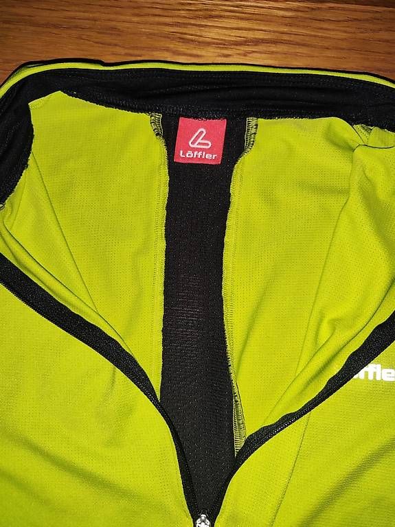 Canottiere & Pantaloni: Velo Trikot – Usato da Sempach venduto da omar013