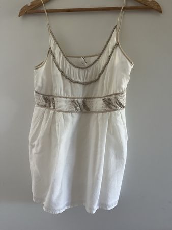 CLOSED Top Grösse xs mit Stickerei neu