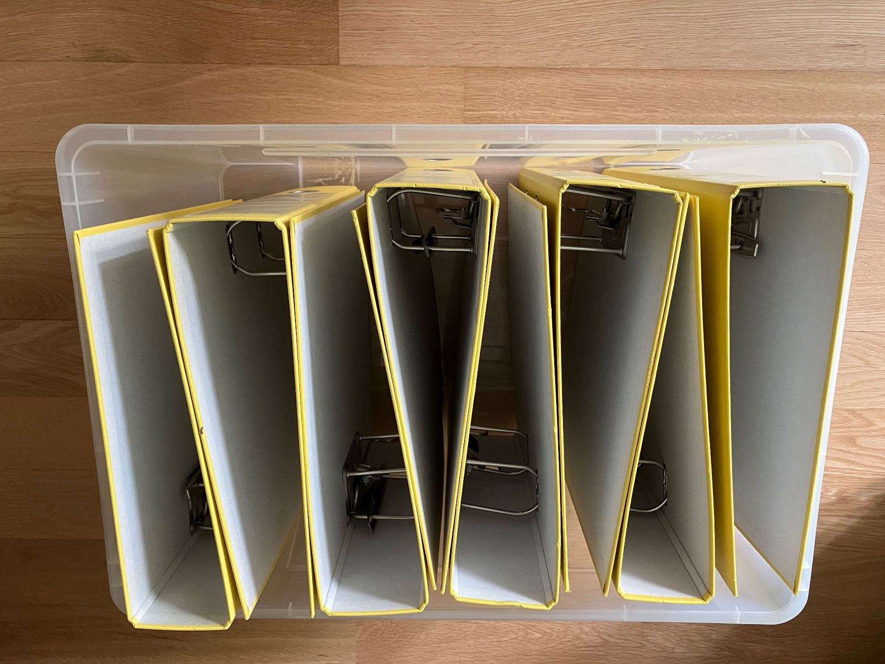 Migros Classeurs: 8 gelbe DIN A4-Ringordner – D'occasion à Oberrieden par MarkF1 1