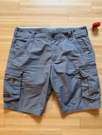 Shorts cargo Forclaz kaki taille XL bon état