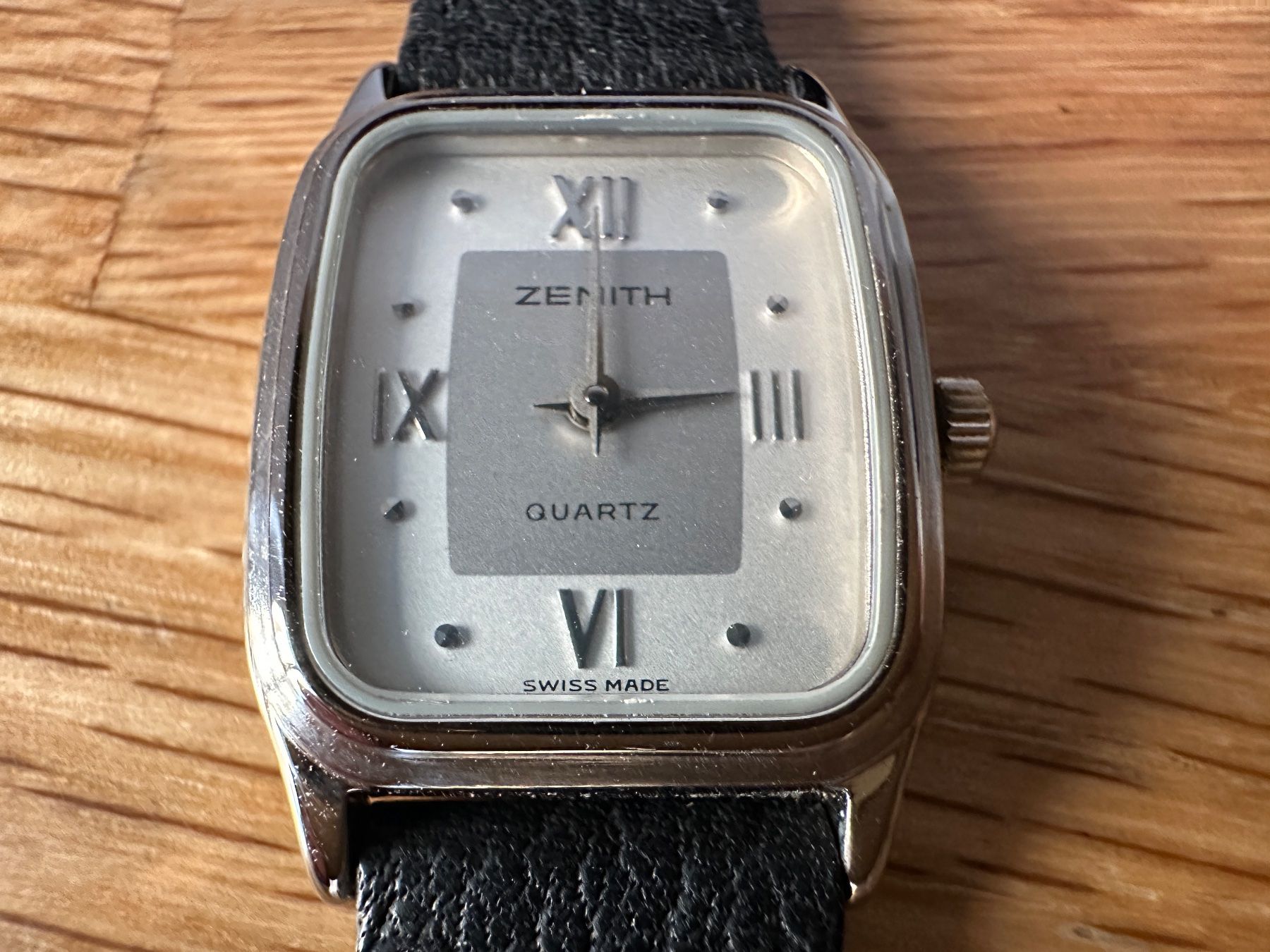 Zenith Orologi: Zenith Ladies Vintage Quartz Watch Model 0030 1980s – Usato da Matten b. Interlaken venduto da cour13 1