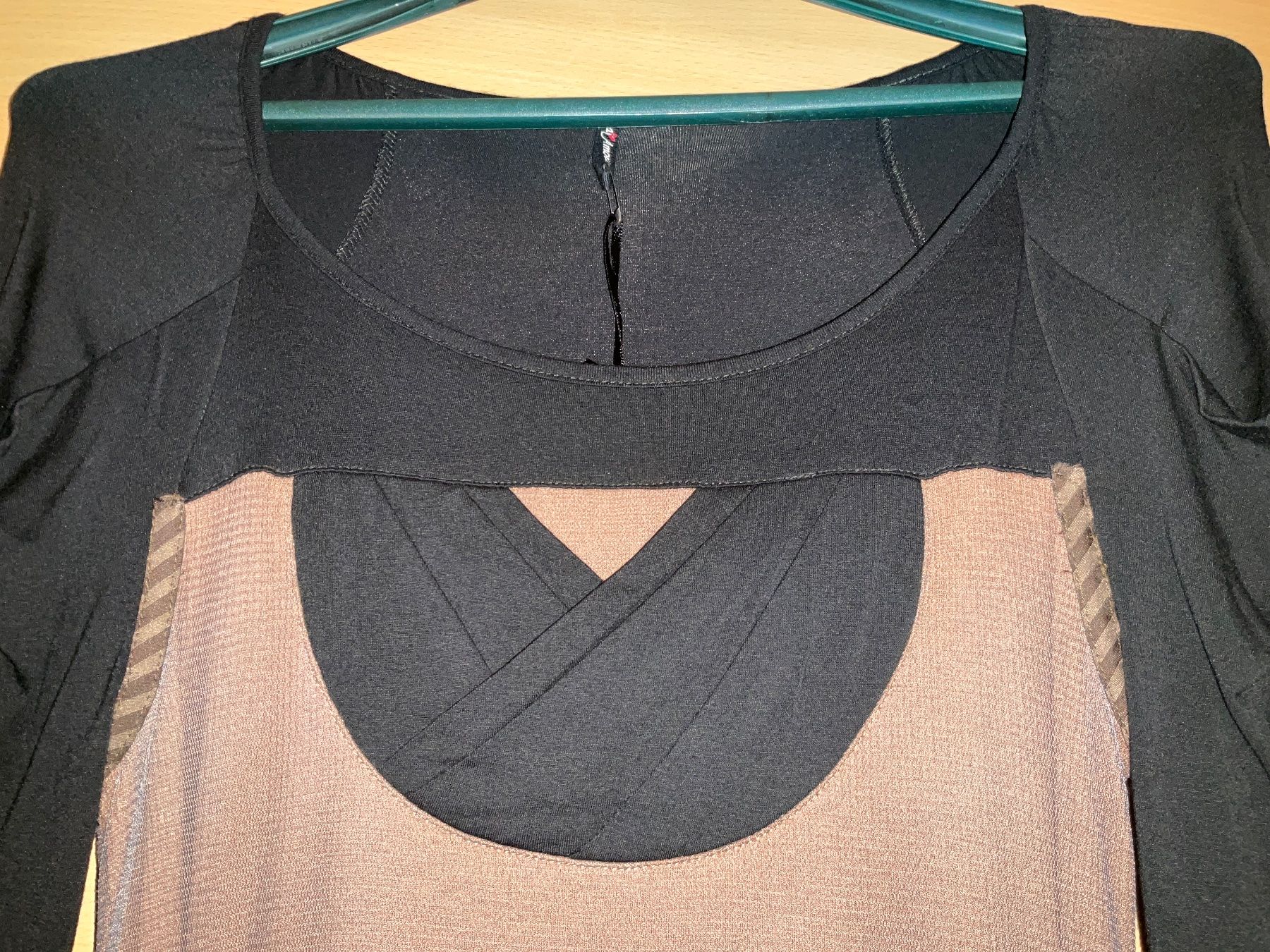 Kleider: Robe neuve Amour t. 36-38 stretch – Neu und originalverpackt aus Murten von Louis1954 1