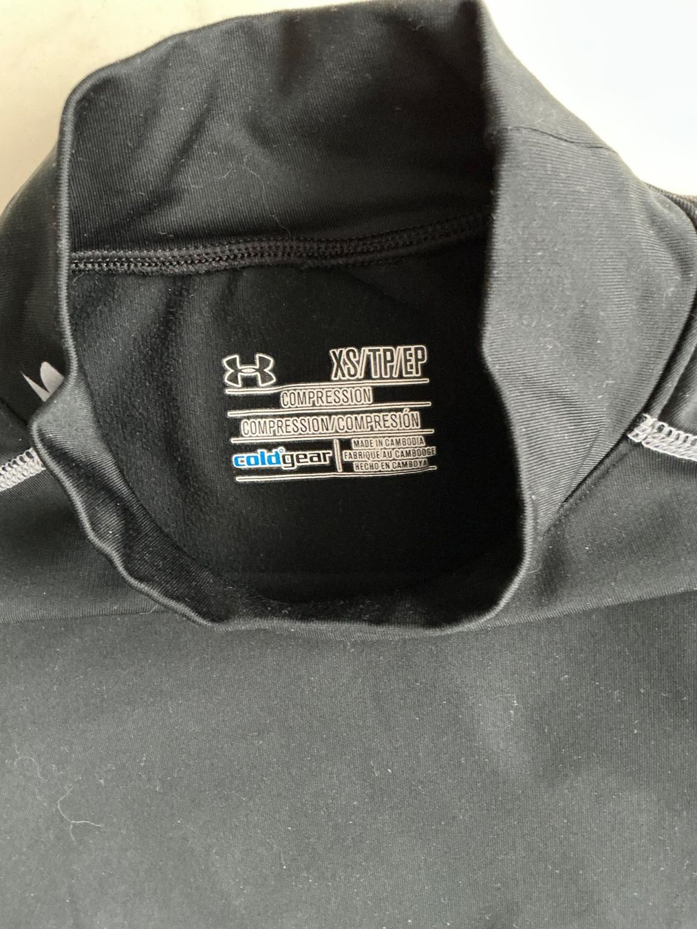 T-shirt: Compressions Shirt Under Armour Gr.XS – Usato da Biel-Benken BL venduto da Sahra1 2