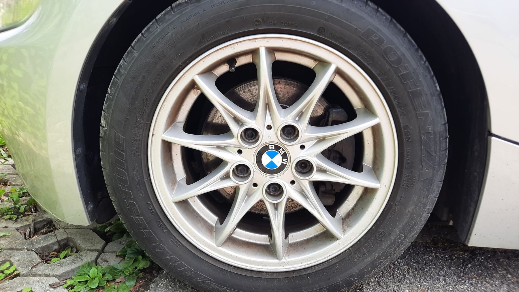 BMW Autos: BMW Z4 Roadster 2.5 – D'occasion à Sumiswald par bana81 2