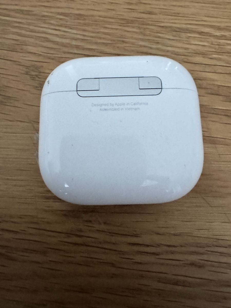 Apple Cuffie: AirPods 4. Generation mit Geräuschunterdrückung – Usato da Adliswil venduto da Busys 3