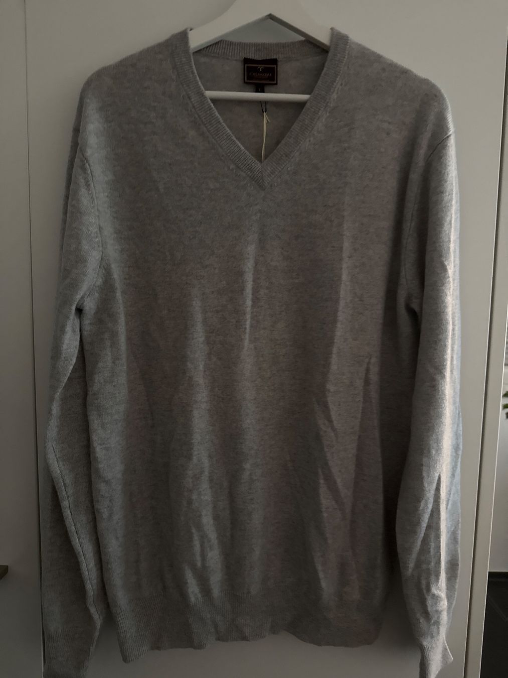 Maglioni & Felpe: Cashmere Pullover – Nuovo (secondo la descrizione) da Chur venduto da nad_9zph