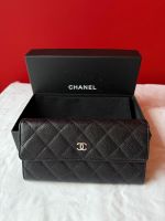 Chanel Portmonee, Kaviarleder mit silberner Hardware