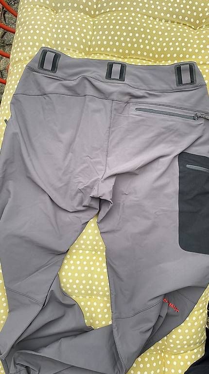 Mammut Hosen: MAMMUT SOFtech Softshell-Hose Herren Grau Gr. 50 – Gebraucht aus Urdorf von Resumasa 4