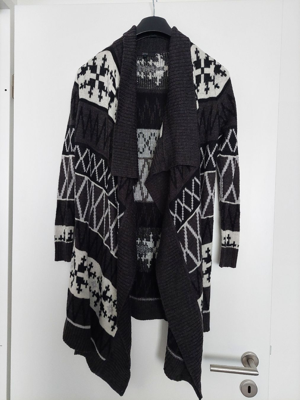 Vestes: Cardigan - Jacke – D'occasion à Bellinzona par Lorenna 1