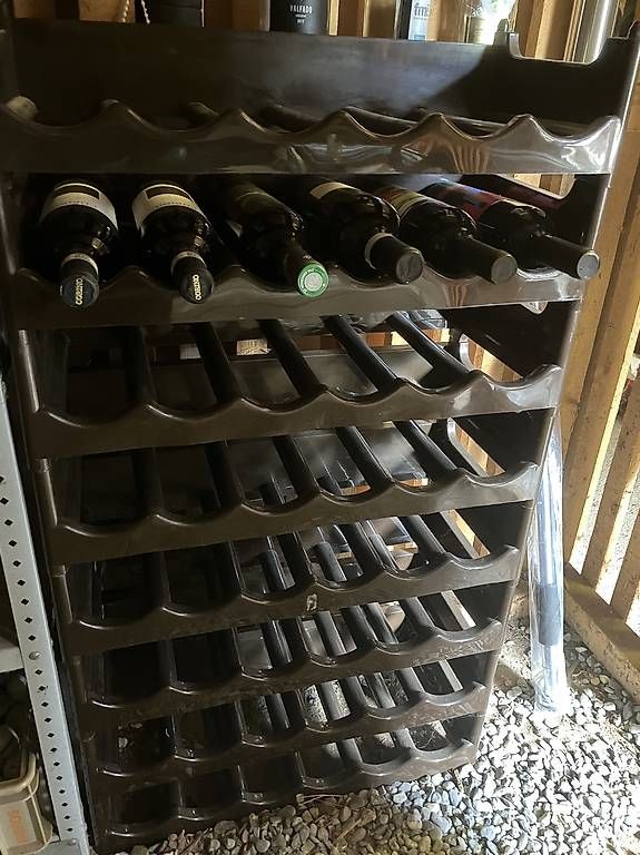 Scaffali: Weinregal – Usato da Bönigen venduto da SalesladySO