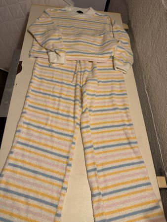 Pyjama Set gestreift Grösse M Damen Lounge wear neu