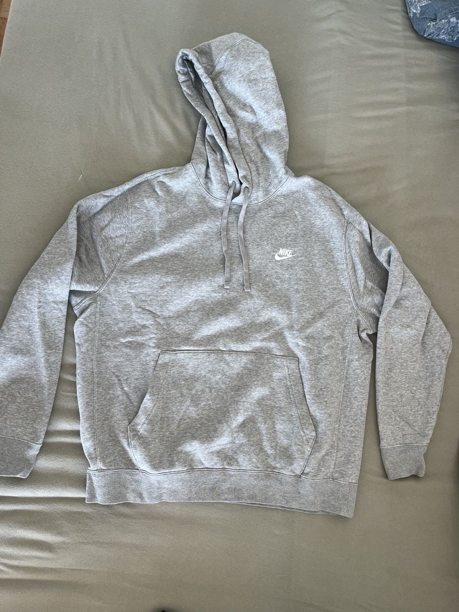 Nike Maglioni & Felpe: Sweat-shirt Nike  – Usato da Renens VD venduto da Leauize 2
