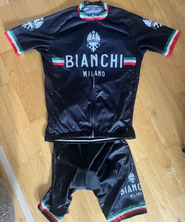 Bianchi Milano Velokleidung Kurzarm Trikot und Hose Gr L
