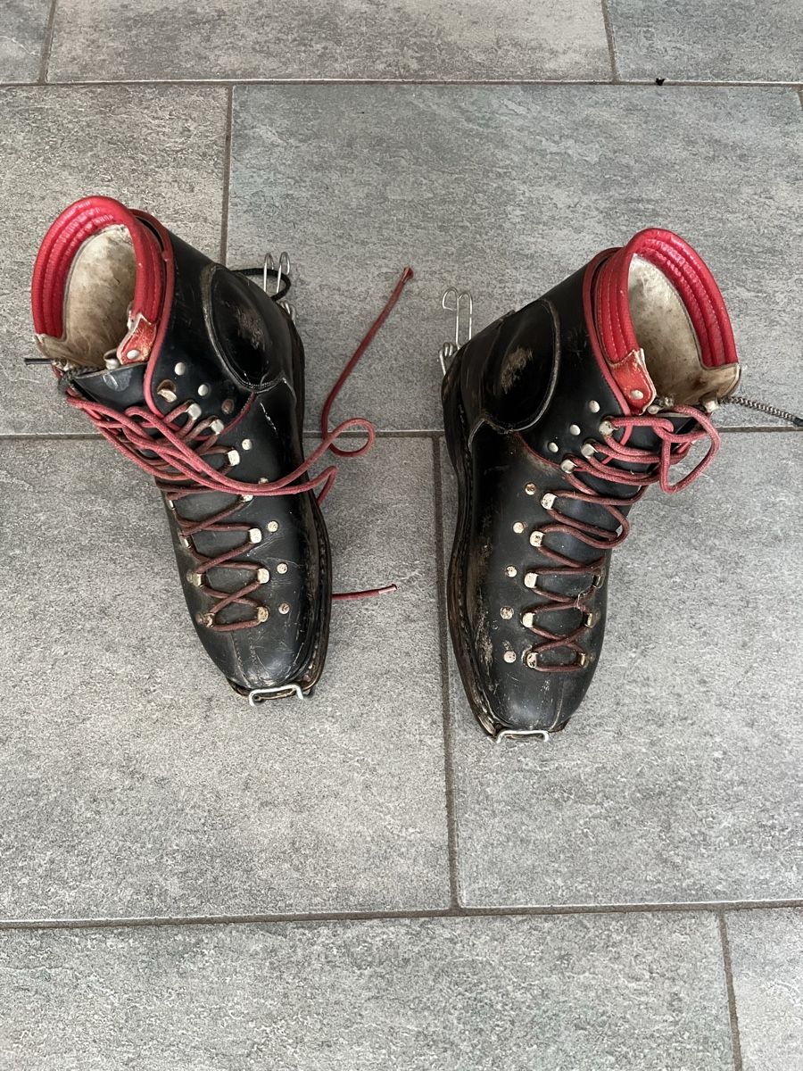 Damenschuhe: Antike Skischuhe – Gebraucht aus Burgdorf von gab_bf55