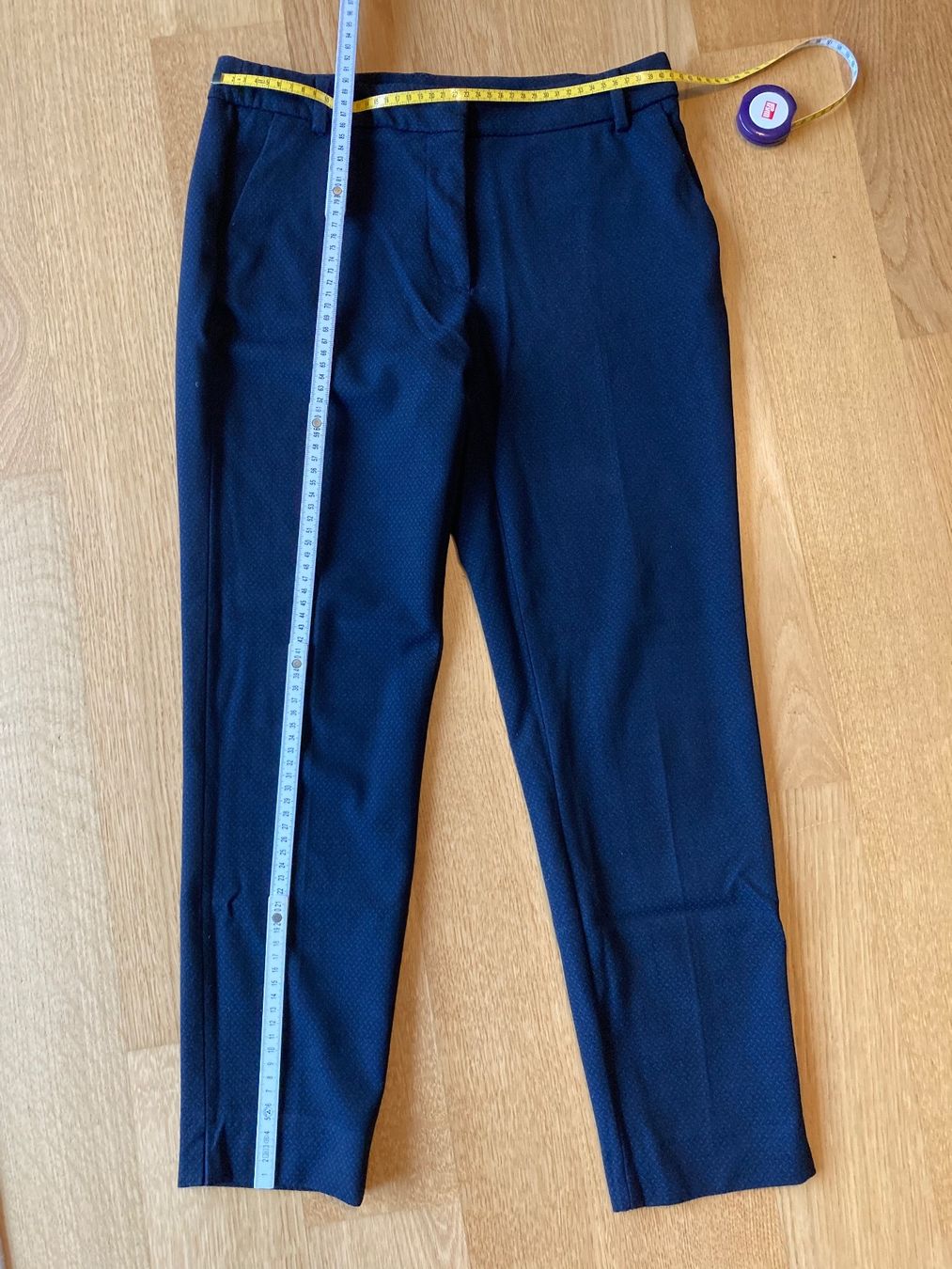 Pantaloni: Dunkelblaue, elegante Hose Gr. 38 – Usato da Stallikon venduto da dotka07 5