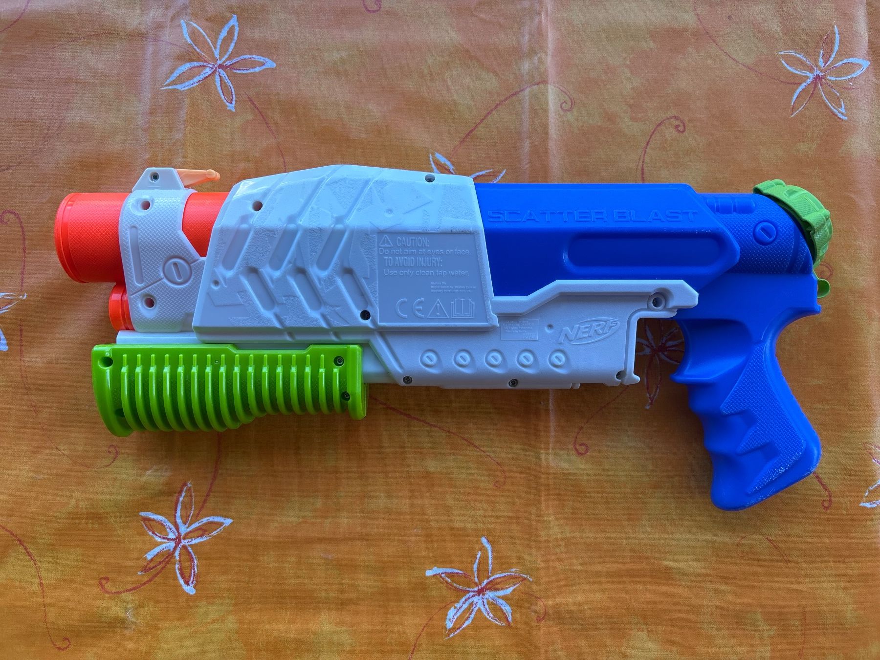 Nerf Giocattoli: Nerf Super Soaker Scatter Blast – Wasserpistole – Usato da Genève venduto da Livsonman 1