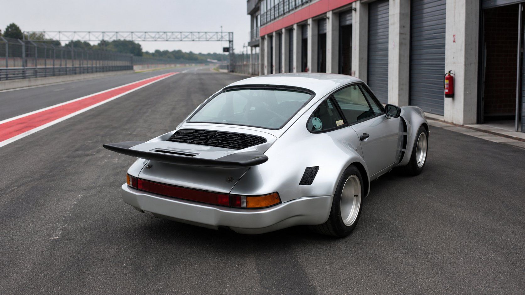 Porsche Alle Autoersatzteile: Porsche 911 3.0 RSR GFK-Breitbaukit – Neu (gemäss Beschreibung) aus Cham von Roellin-racing-shop 2